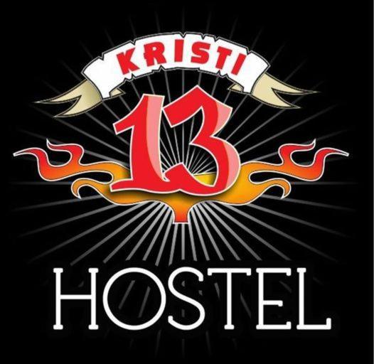 Hostel K13 Saranda Extérieur photo