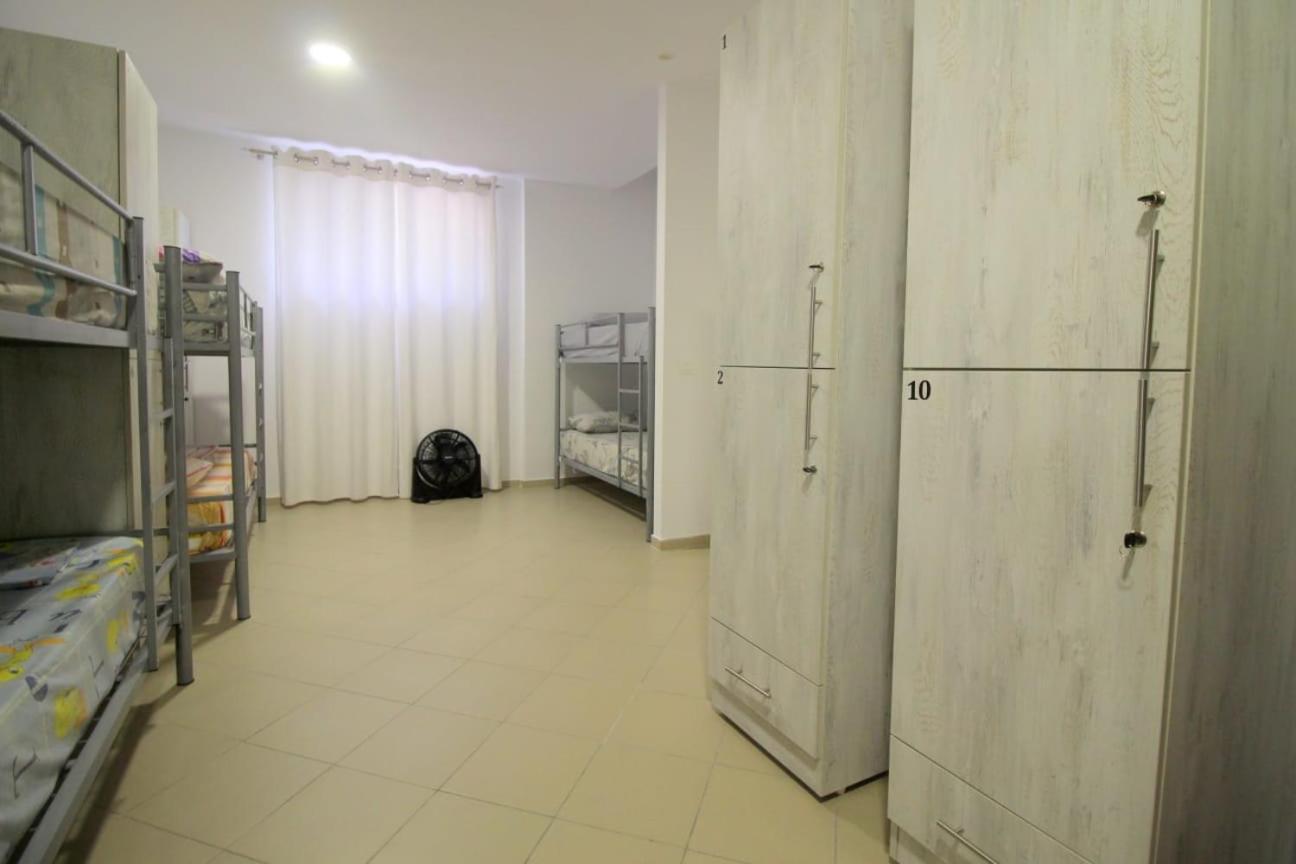 Hostel K13 Saranda Extérieur photo