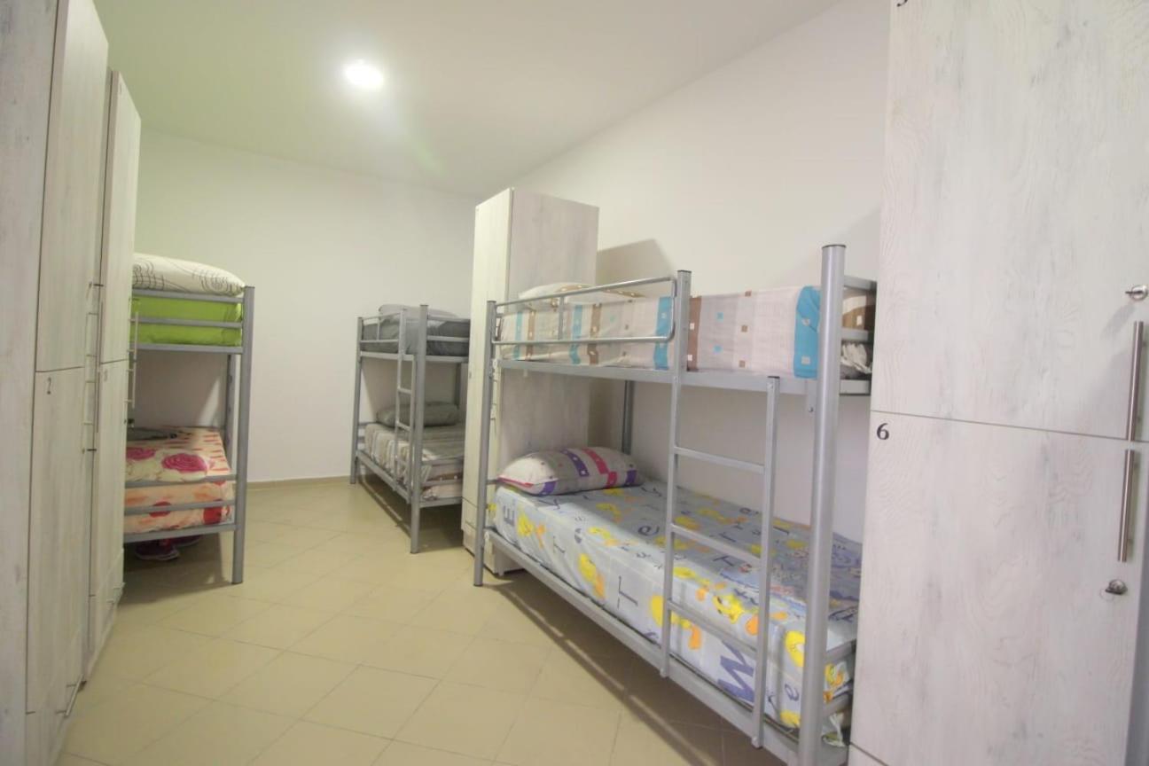 Hostel K13 Saranda Extérieur photo