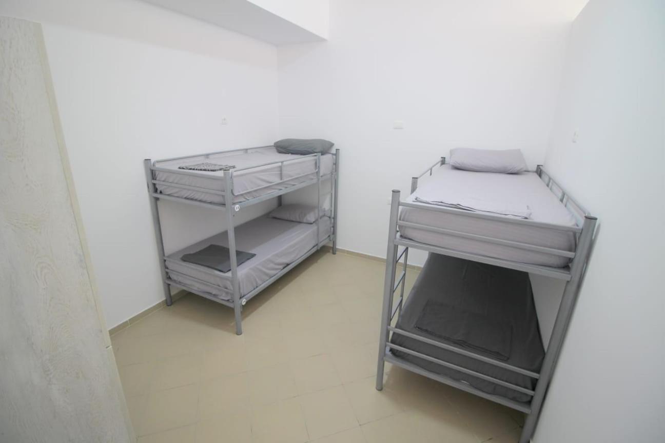 Hostel K13 Saranda Extérieur photo